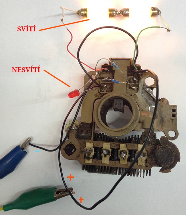 rozsah_11.7V-14.2V