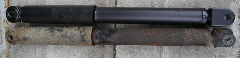 subaru-libero-tlumic-zadni-2
